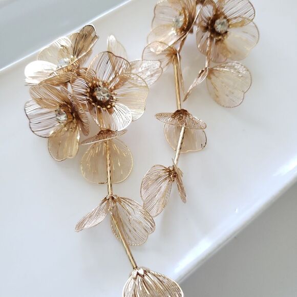 New! Zara Cascading Floral Earrings - Picture 10 of 14